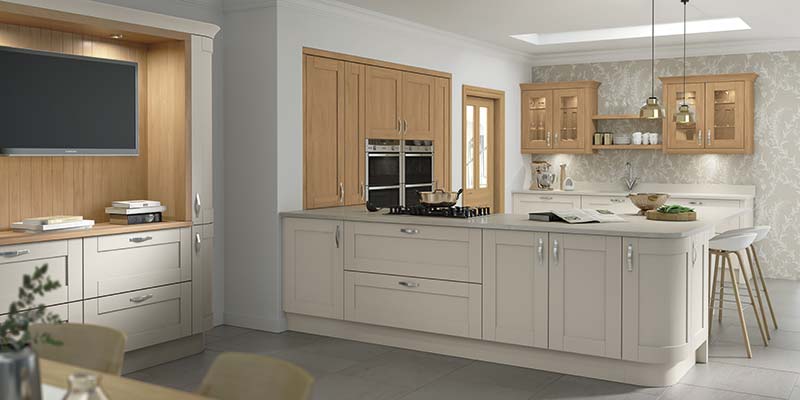 Cambridge Mussel Oak Kitchens