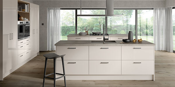 Vivo Gloss Cashmere Kitchens